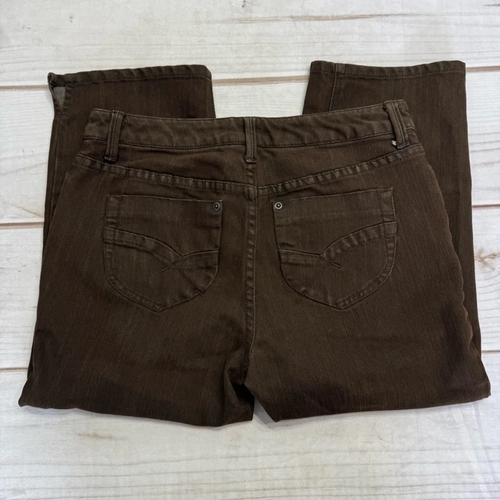 Chico’s Platinum Denim Ultimate Fit Brown Capri Jeans Cropped Button Zip Fly
